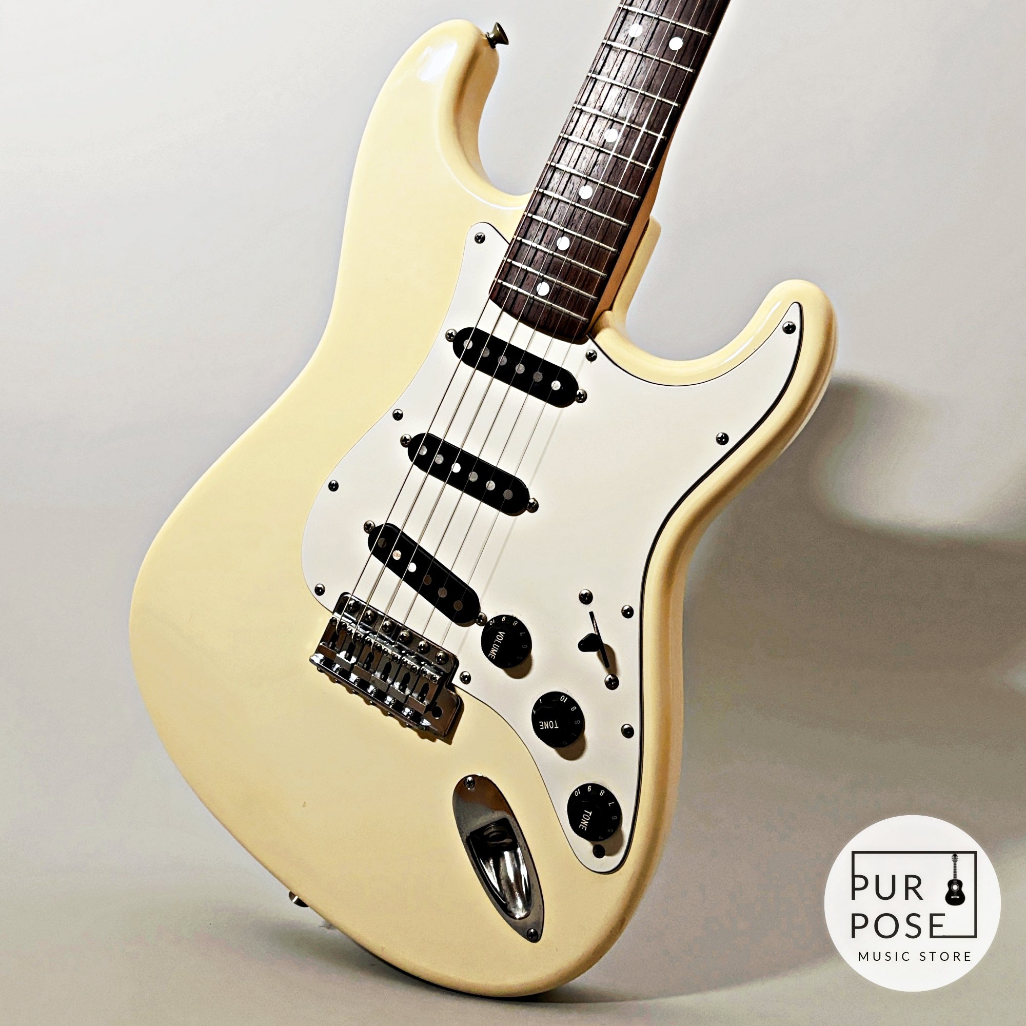 【中古】Fender Japan ST72 1992年~1993年製  ストラトキャスター
